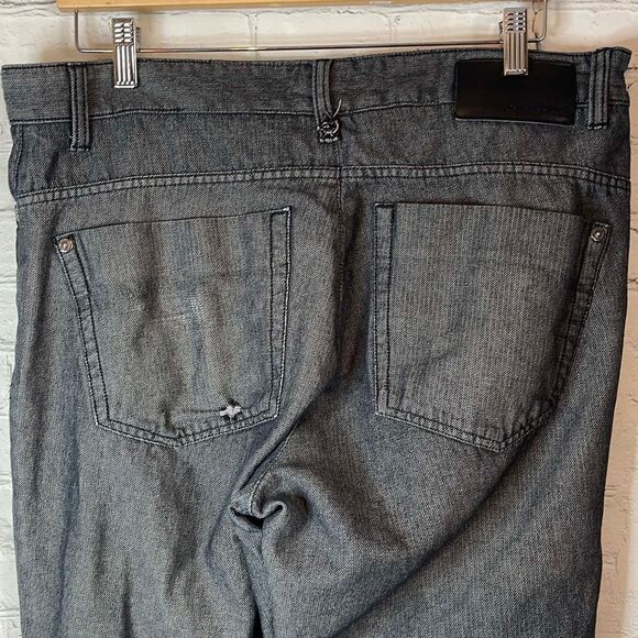 Calvin Klein Gray Men’s Slightly Distressed Jeans size 36 x 30 - Picture 4 of 9